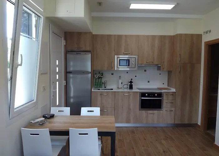 Kantabriko * زاروتز